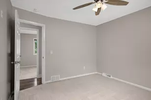 13712 E Wellington Crescent, Burnsville, MN 55337 - Photo 14