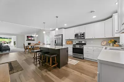 6049 Iris Lane, Rockford, MN 55373 - Photo 8