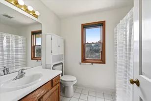 2084 Wallingford Cir, Woodbury, MN 55125 - Photo 14