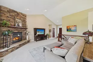 1545 Century Knoll Ln NE, Rochester, MN 55906 - Photo 4