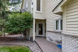 7096 Cahill Rd, Edina, MN 55439 - Photo 36