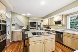 7096 Cahill Rd, Edina, MN 55439 - Photo 12