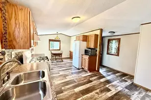 205 N Main St, Belview, MN 56214 - Photo 18