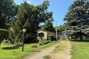 205 N Main St, Belview, MN 56214 - Photo 2