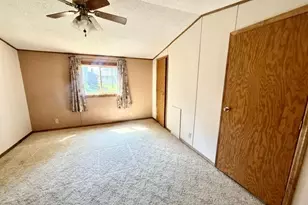 205 N Main St, Belview, MN 56214 - Photo 36