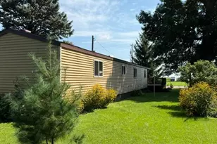 205 N Main St, Belview, MN 56214 - Photo 6