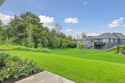 5981 Walnut Grove Lane N, Plymouth, MN 55446 - Photo 36