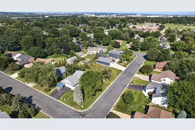 1112 Legion Street S, Shakopee, MN 55379 - Photo 24