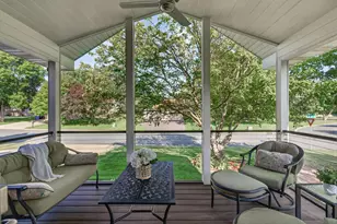 1112 Legion St S, Shakopee, MN 55379 - Photo 4