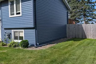 404 Kim Ln, Owatonna, MN 55060 - Photo 22