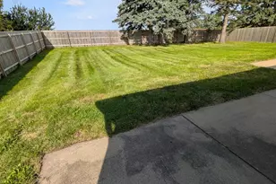 404 Kim Ln, Owatonna, MN 55060 - Photo 24