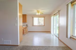 5871 Sandy Dr, Saint Cloud, MN 56303 - Photo 8