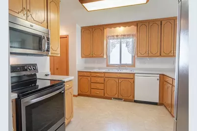 5871 Sandy Drive, Saint Cloud, MN 56303 - Photo 12