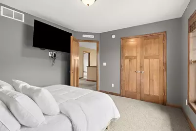 10742 Maple Boulevard, Woodbury, MN 55129 - Photo 28
