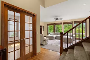 10742 Maple Blvd, Woodbury, MN 55129 - Photo 6