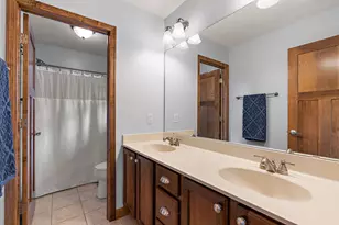 10742 Maple Blvd, Woodbury, MN 55129 - Photo 24