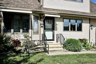409 Olmstead St, Winona, MN 55987 - Photo 2