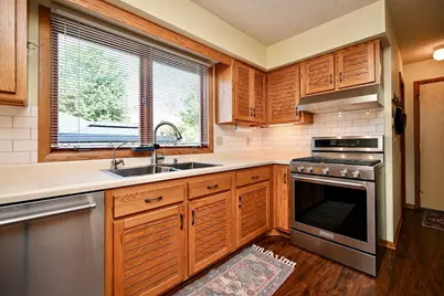 409 Olmstead Street, Winona, MN 55987 - Photo 8
