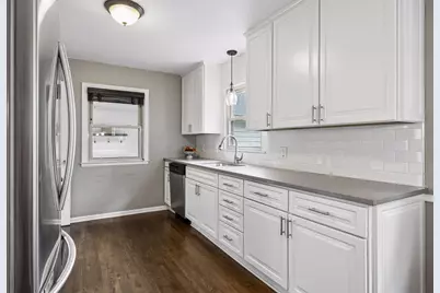 6605 Cedar Lake Road S, Saint Louis Park, MN 55426 - Photo 10