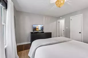 6605 Cedar Lk Rd S, Saint Louis Park, MN 55426 - Photo 18
