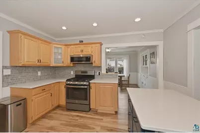 5215 Avondale Street, Duluth, MN 55804 - Photo 4