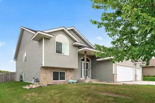 1525 English Ave NW, New Prague, MN 56071 - Photo 2