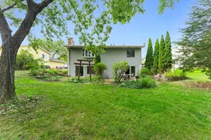 4555 W 131 1/2 St, Savage, MN 55378 - Photo 46