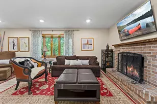 4555 W 131 1/2 St, Savage, MN 55378 - Photo 6