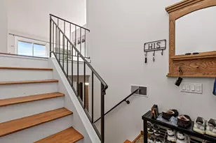 804 Seal St, Saint Paul, MN 55114 - Photo 2