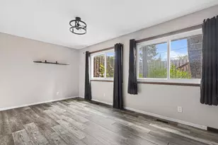 804 Seal St, Saint Paul, MN 55114 - Photo 14