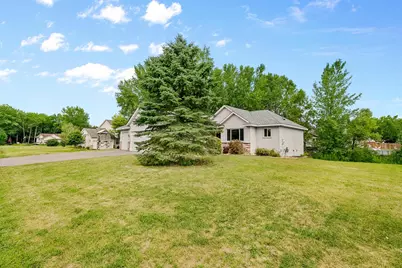 10464 Spruce Street, Chisago City, MN 55013 - Photo 4