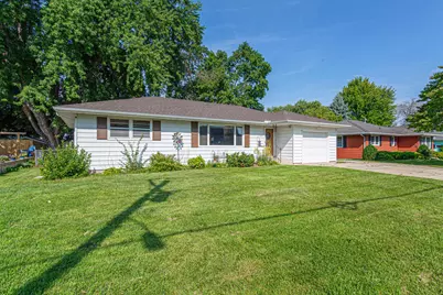1334 Lincoln Avenue, Owatonna, MN 55060 - Photo 1