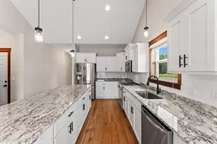 5832 178th St W, Lakeville, MN 55044 - Photo 10