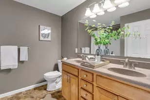 11300 Sand Castle Dr, Woodbury, MN 55129 - Photo 16