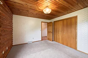 565 Beckman Rd, La Crescent, MN 55947 - Photo 12