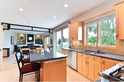 6324 Cherokee Trail, Lino Lakes, MN 55038 - Photo 10