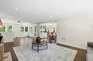 2800 Center Rd, Wayzata, MN 55391 - Photo 8