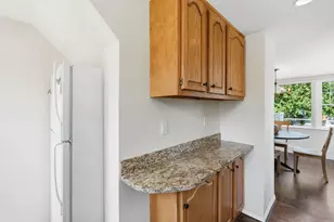 2800 Center Rd, Wayzata, MN 55391 - Photo 12