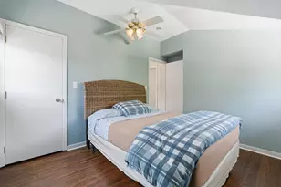 2800 Center Rd, Wayzata, MN 55391 - Photo 16