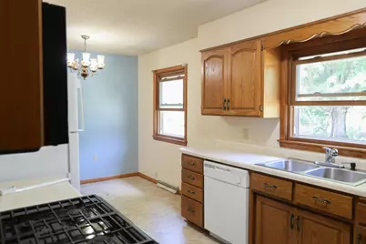 W9806 805th Avenue, River Falls, WI 54022 - Photo 30