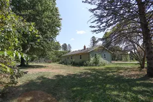 W9806 805th Ave, River Falls, WI 54022 - Photo 12