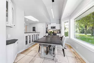 660 Harmony Cir, Wayzata, MN 55391 - Photo 10