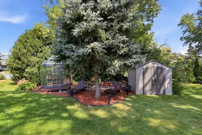 660 Harmony Circle, Wayzata, MN 55391 - Photo 38