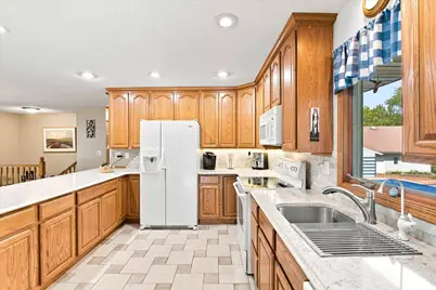 33165 Marmon Street NE, Cambridge, MN 55008 - Photo 16
