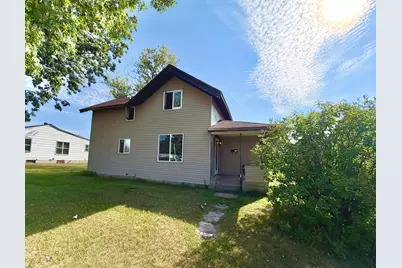 508 NW 8th Avenue, Grand Rapids, MN 55744 - Photo 1