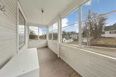 118 1st Street SW, Faribault, MN 55021 - Photo 2