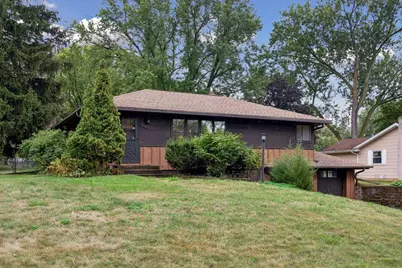 5073 Holiday Road, Minnetonka, MN 55345 - Photo 2