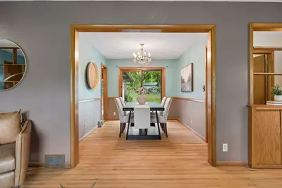5073 Holiday Road, Minnetonka, MN 55345 - Photo 10