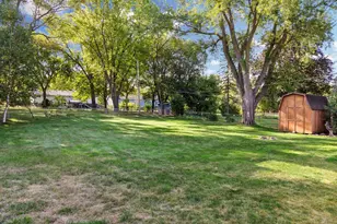 5073 Holiday Rd, Minnetonka, MN 55345 - Photo 42