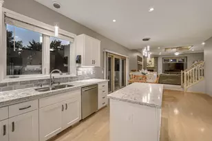 2040 Staghorn Dr, Shakopee, MN 55379 - Photo 8